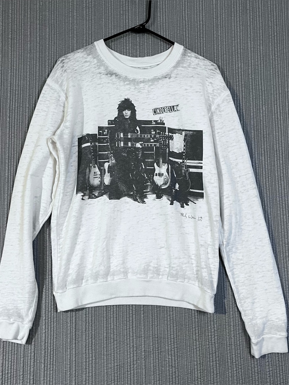 Recycled Karma Burnout Cinderella Band Sweatshirt Lightweight Womens S